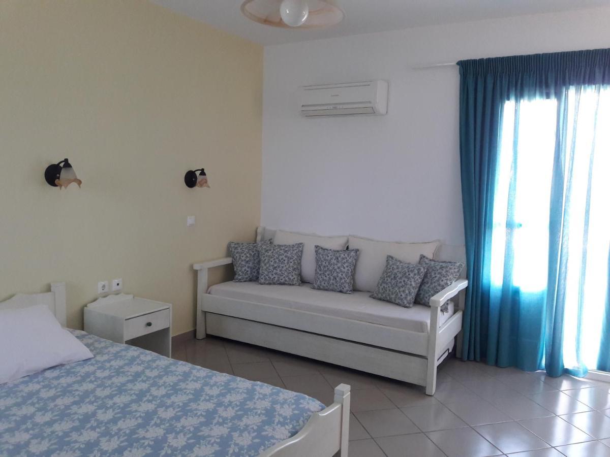 Elpidas Studios Agia Anna  Exterior photo