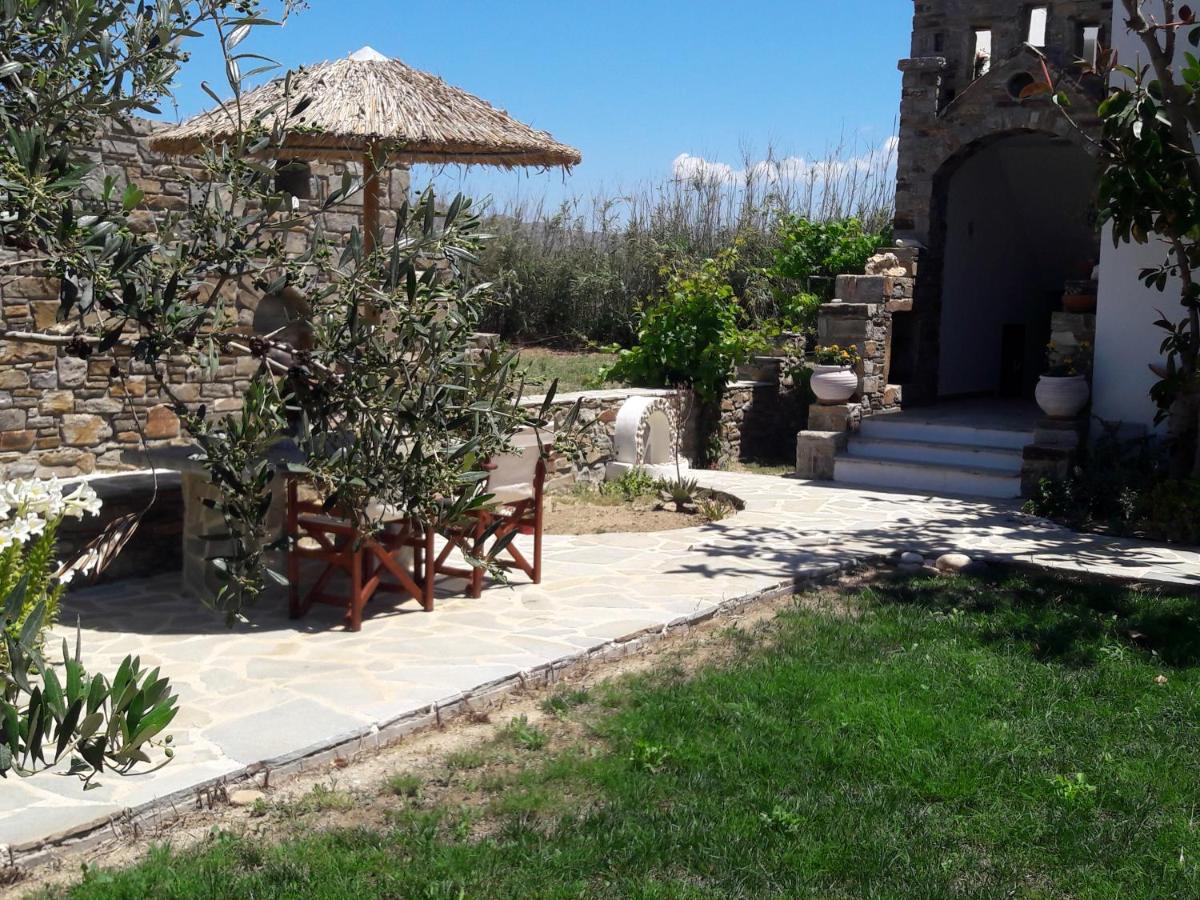Elpidas Studios Agia Anna  Exterior photo