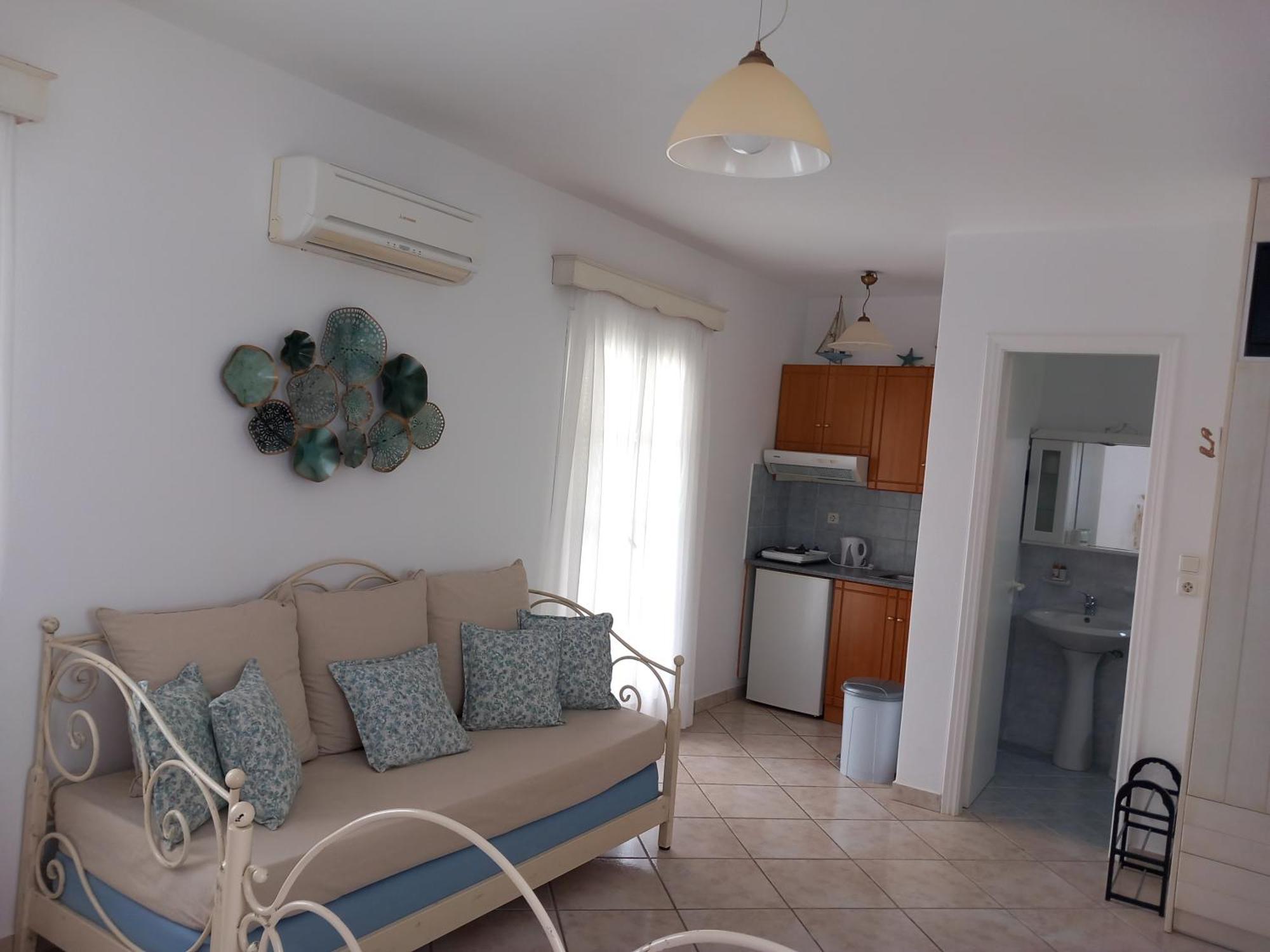 Elpidas Studios Agia Anna  Exterior photo