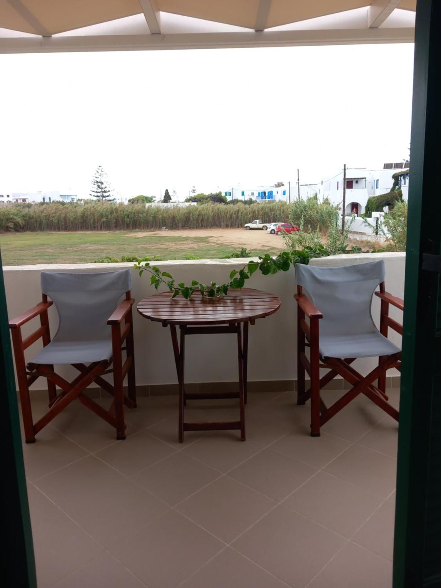 Elpidas Studios Agia Anna  Exterior photo