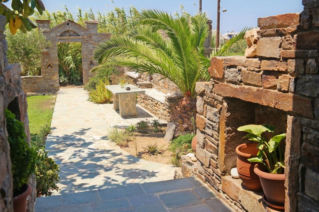 Elpidas Studios Agia Anna  Exterior photo